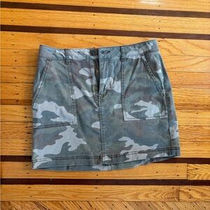 Aeropostale Camouflage Skirt with Pockets